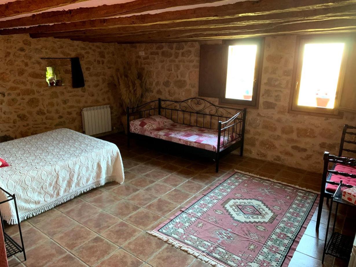 Masia De La Serra De La Cogulla Penarroya De Tastavins Bagian luar foto