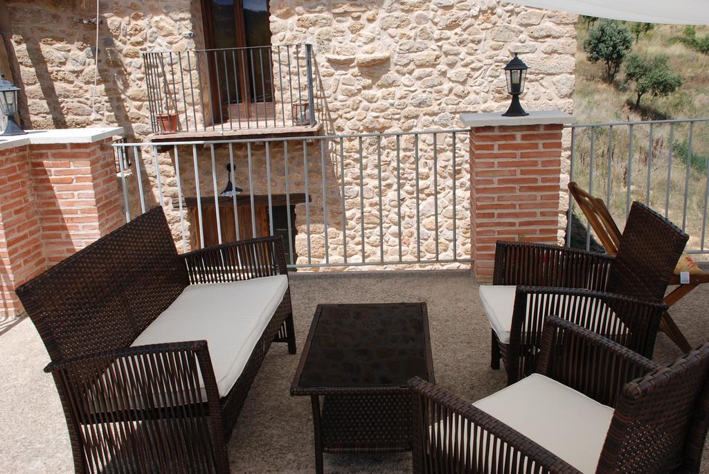 Masia De La Serra De La Cogulla Penarroya De Tastavins Bagian luar foto