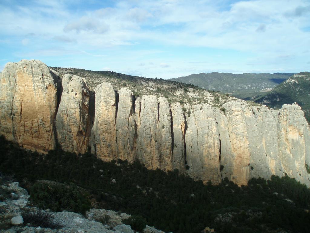 Masia De La Serra De La Cogulla Penarroya De Tastavins Bagian luar foto