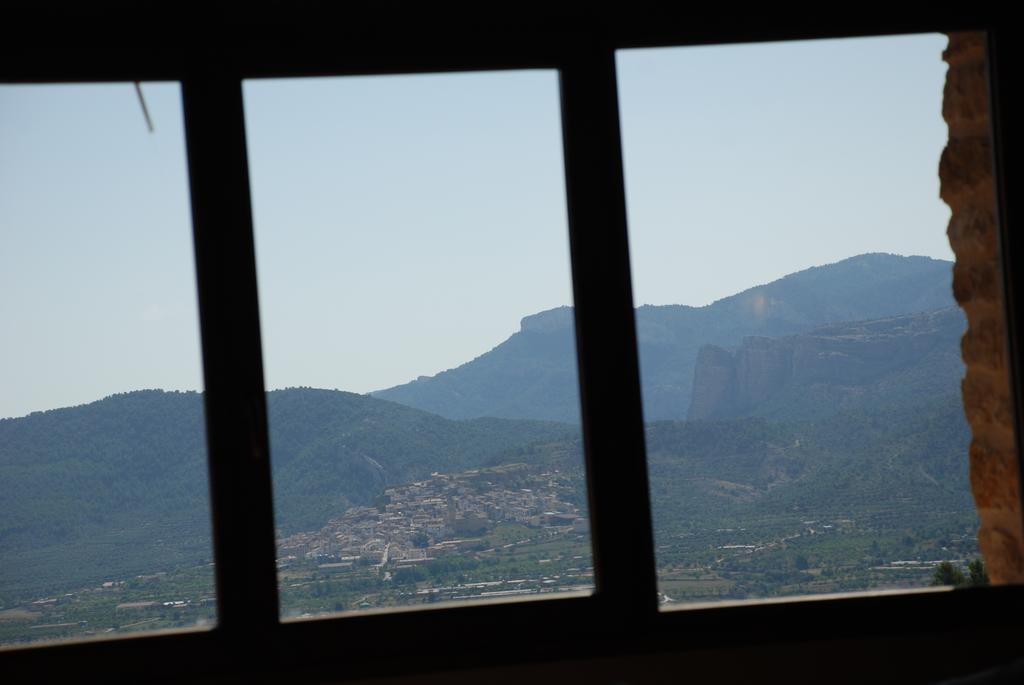Masia De La Serra De La Cogulla Penarroya De Tastavins Ruang foto