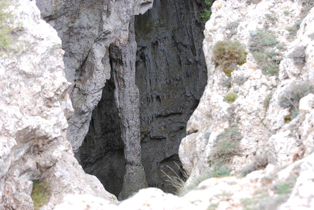 Masia De La Serra De La Cogulla Penarroya De Tastavins Bagian luar foto
